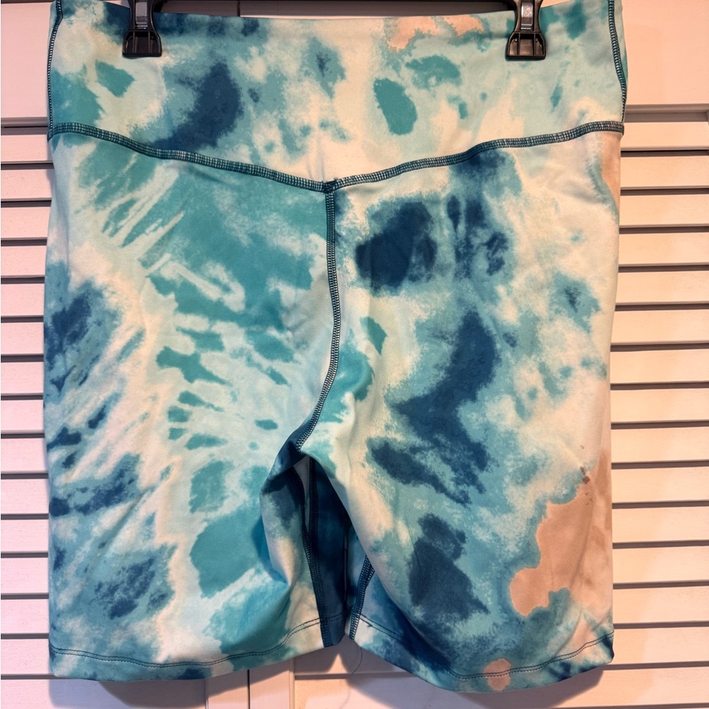 Nike Women's Aqua and White Tie-Dye Bike Shorts - Picture 3 of 4